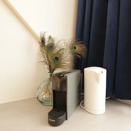 Zeevonk Studio's & 아파트